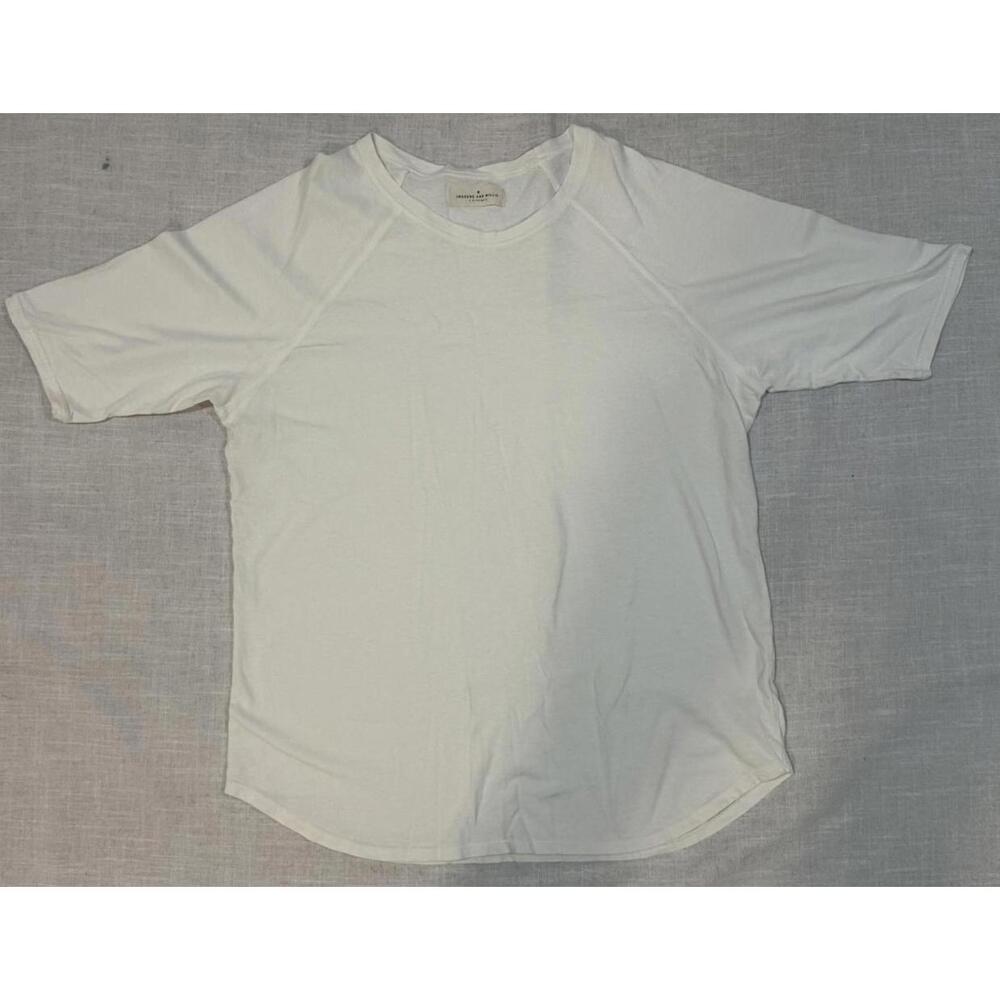 imogene + willie White Short Sleeve Raglan Tee
